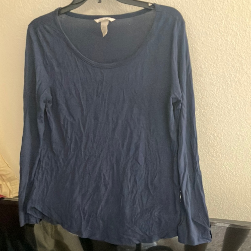 FINAL MARKDOWN H&M long sleeved tee medium